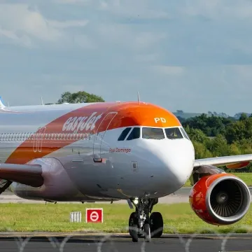 Με Starlink θα αποκτήσουν Wi-Fi τα αεροσκάφη της easyJet από το 2027