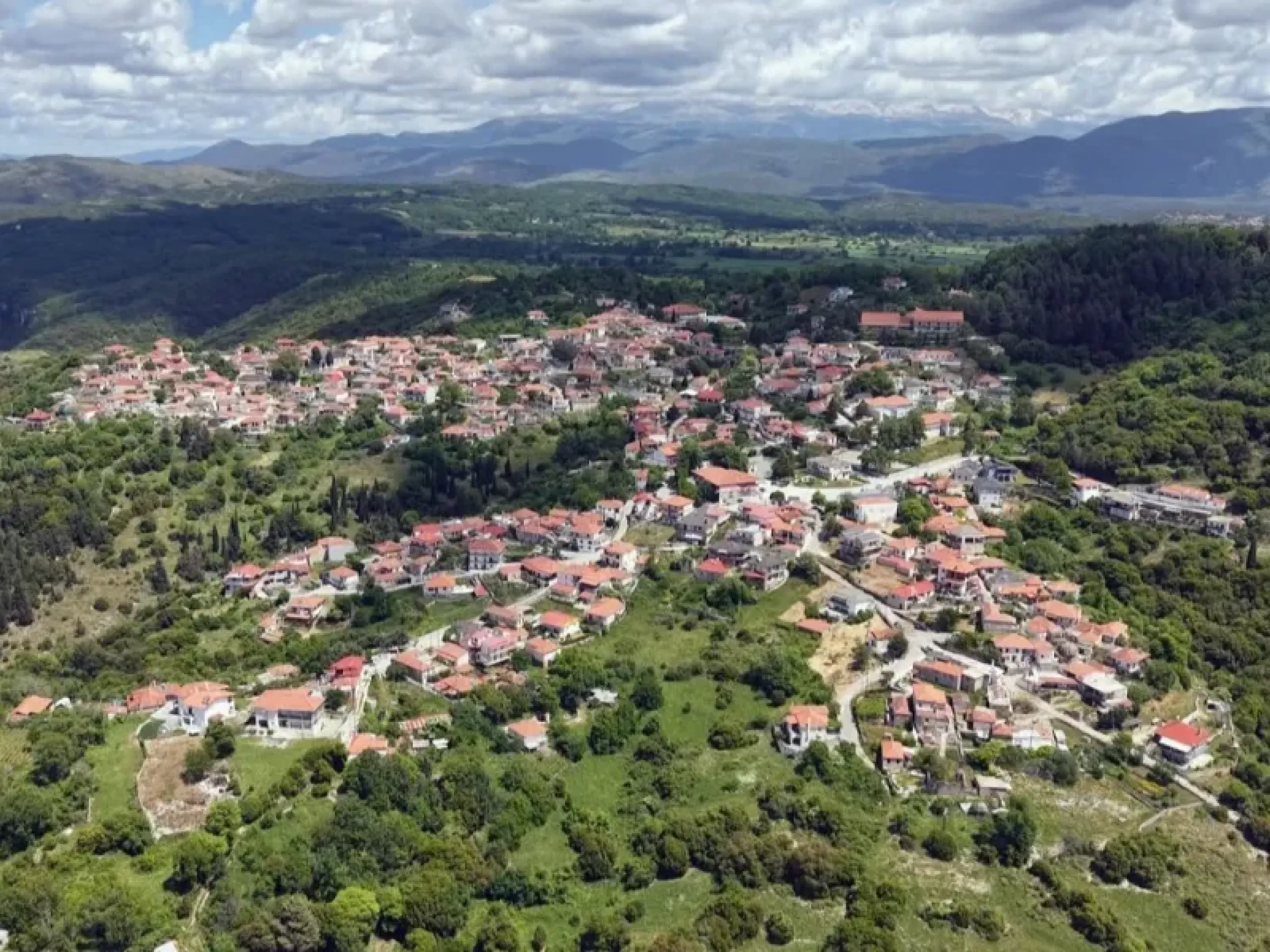 opoy yparhei ellada 29.05 3.jpg e075553f