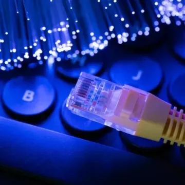 Ελλάδα: Οι επιδόσεις του σταθερού δικτύου τριπλασιάστηκαν μέσα σε πέντε χρόνια